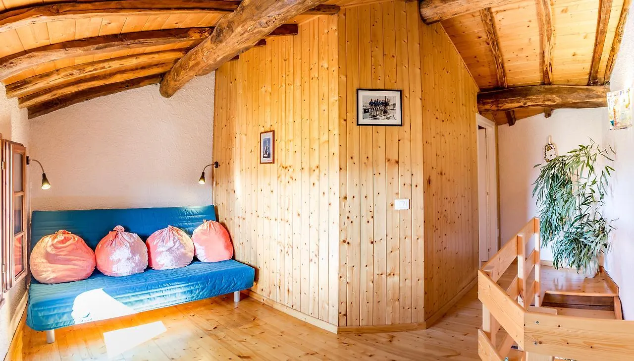 Casa Dei Ciliegi Apartment Monti di Villa