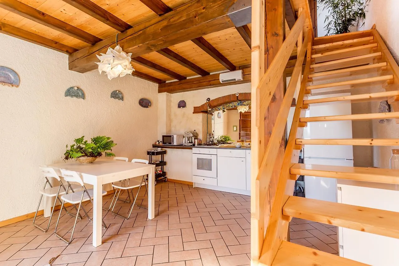 Casa Dei Ciliegi Apartment Monti di Villa Italy
